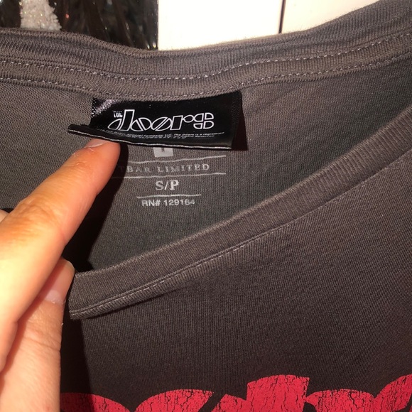 DOORS GRAPHIC TEE - Picture 2 of 2